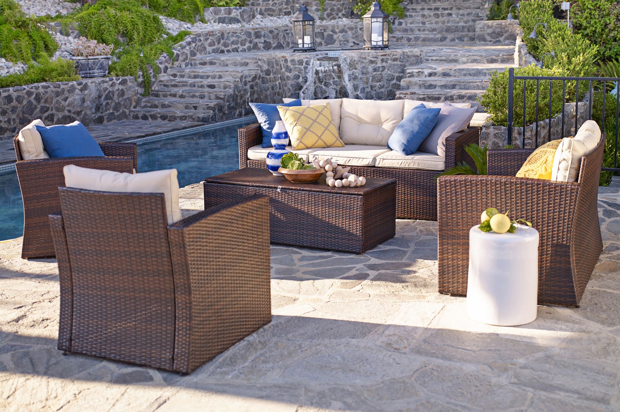 Cascaden Brown Wicker 5-Piece Outdoor Patio Set with Storage