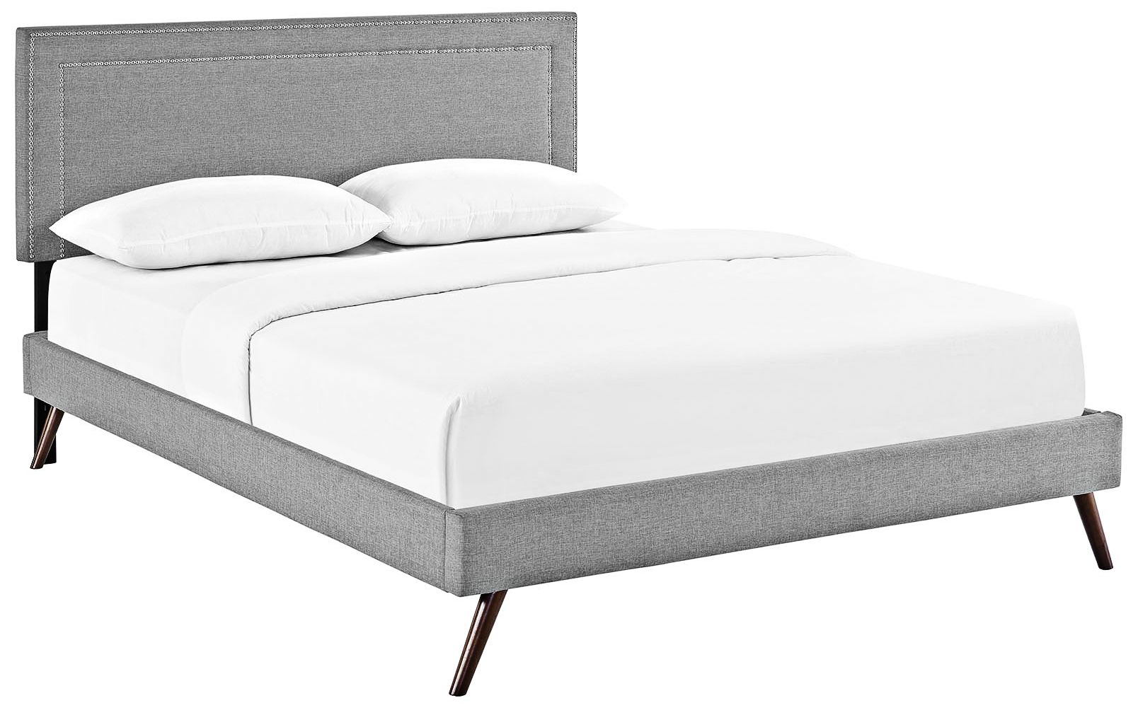 Jessamine Light Gray Platform Bed with Splayed Legs