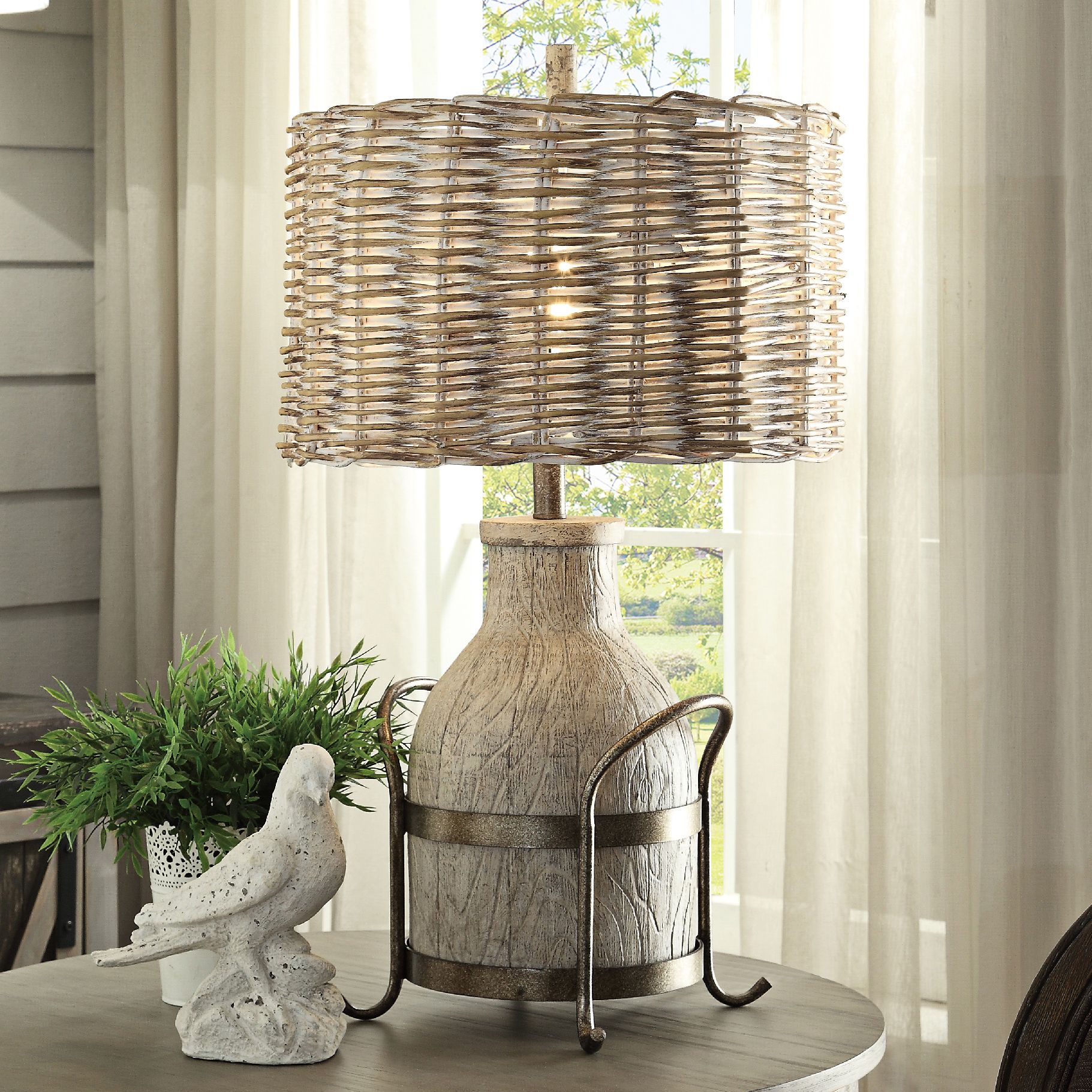 Crestview Collection Dairy Farm Milk and Iron Table Lamp