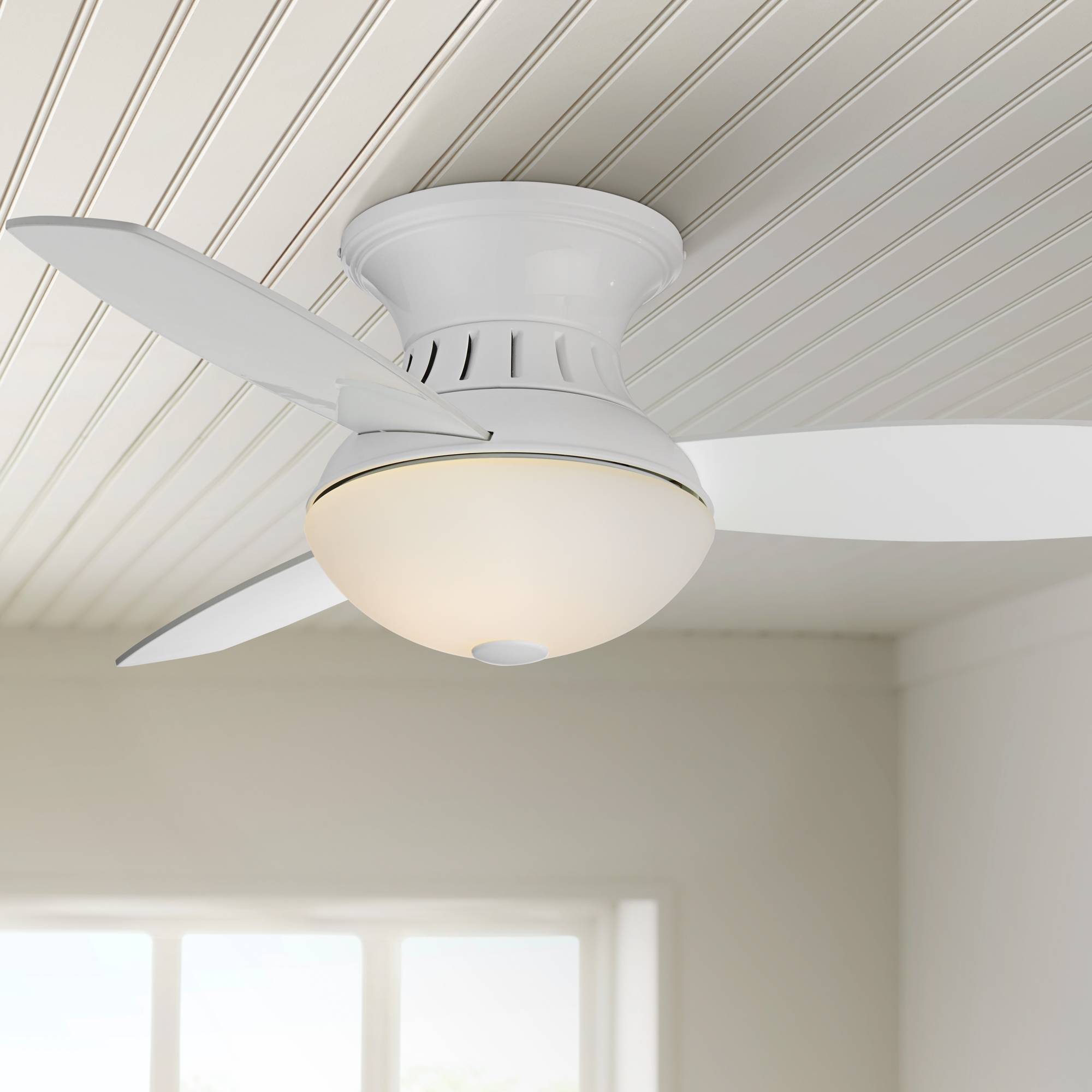 44 Modern Hugger Ceiling Fan With Light Led Dimmable Remote White