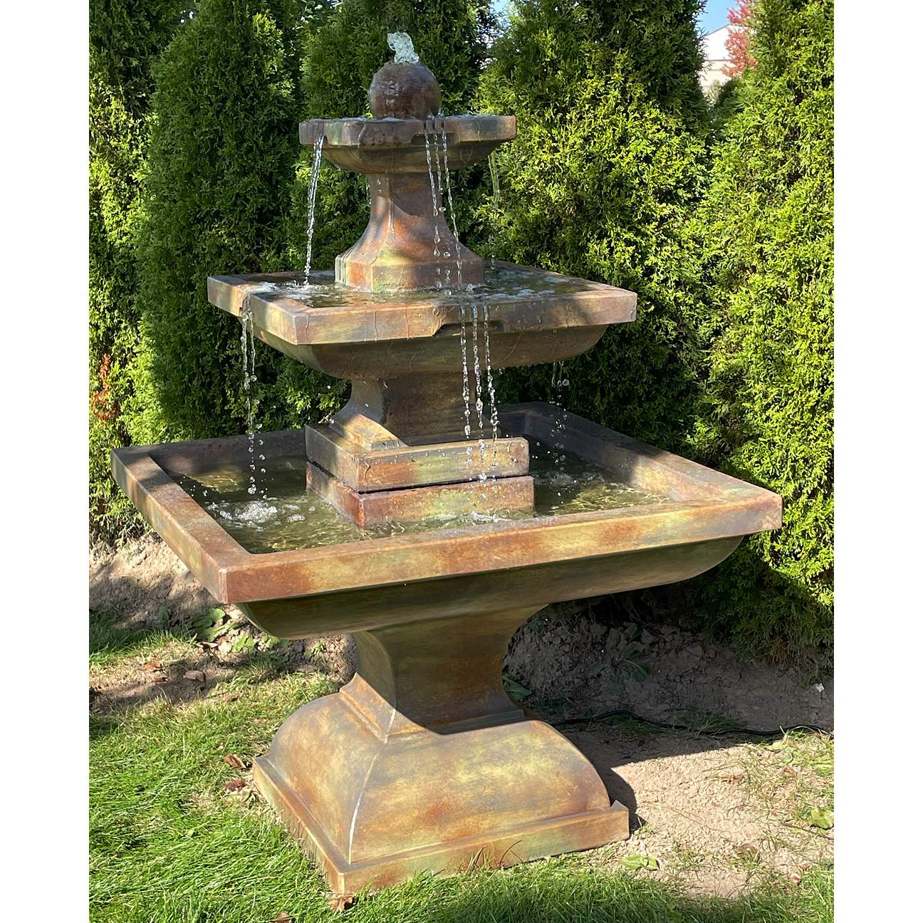 Large Outdoor Water Fountains With Lights