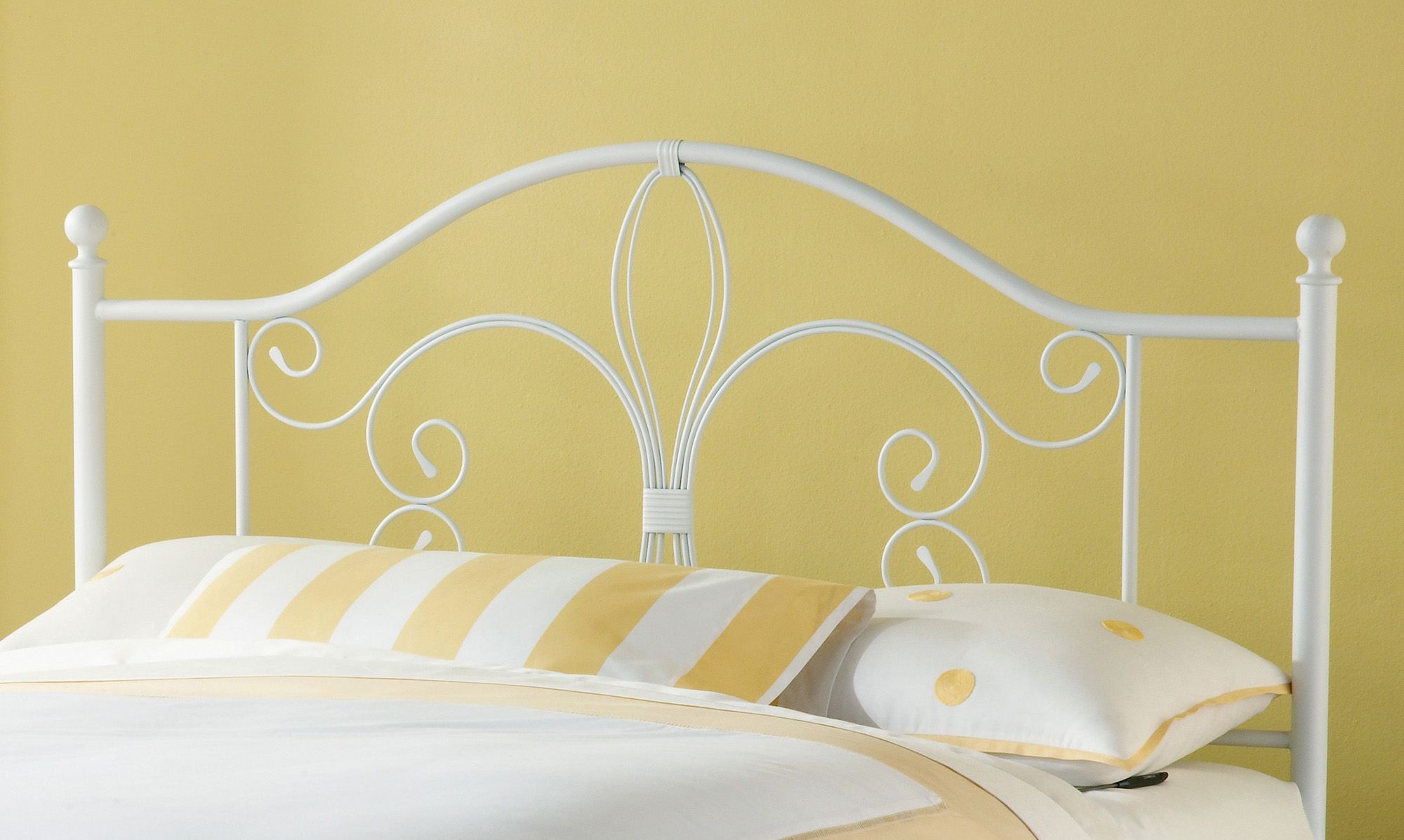 Hillsdale Ruby Textured White Metal Full/Queen Headboard