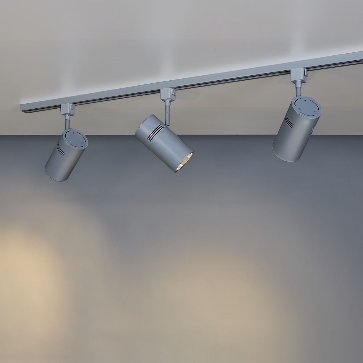 Bruck Eco System 3-Light Matte Silver LED Track Light Kit