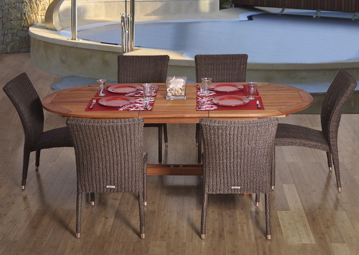 Santa Fe Extendable Oval 7-Piece Patio Dining Set